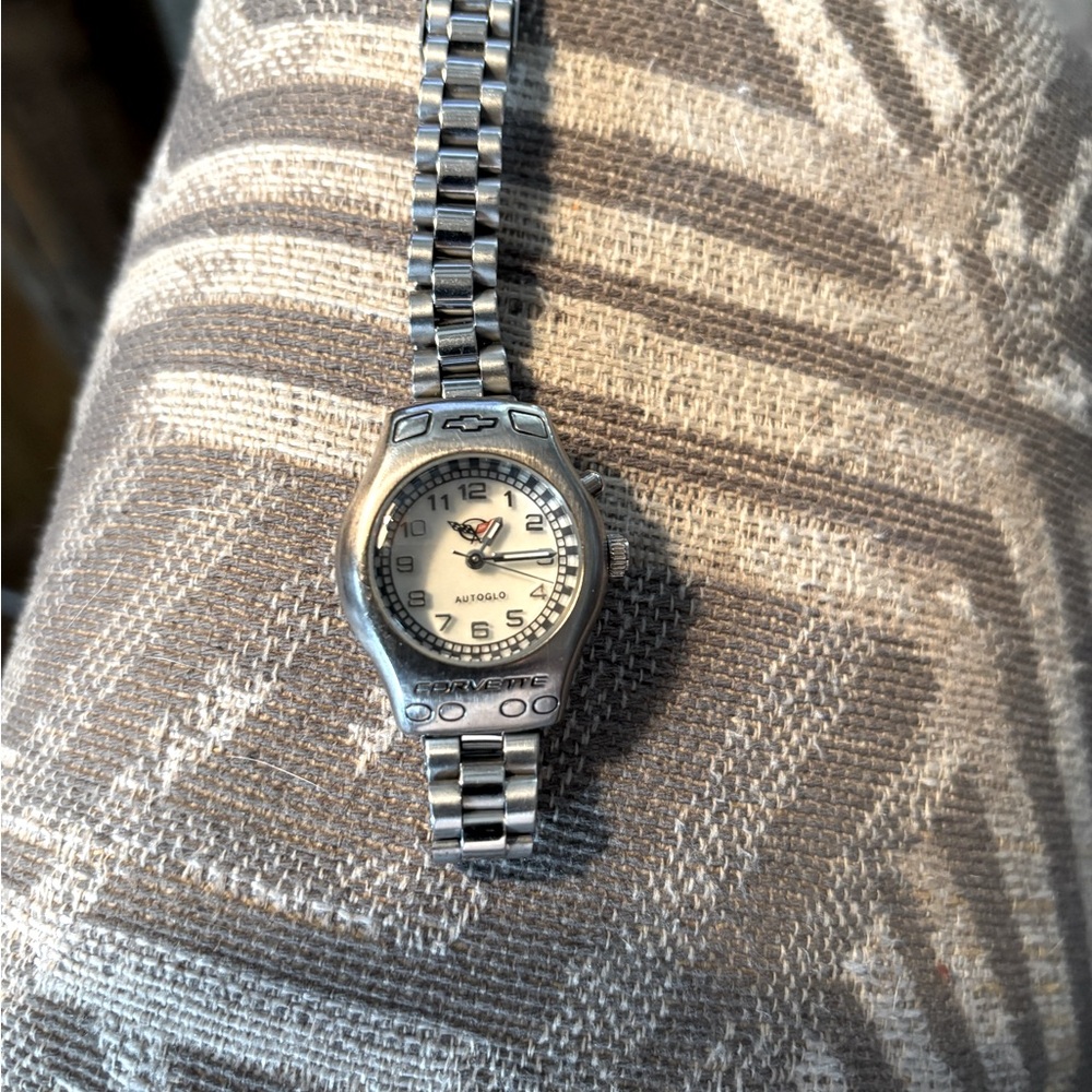 Corvette Ladies stainless watch autoglo TX0298
Japan movement vintage ..